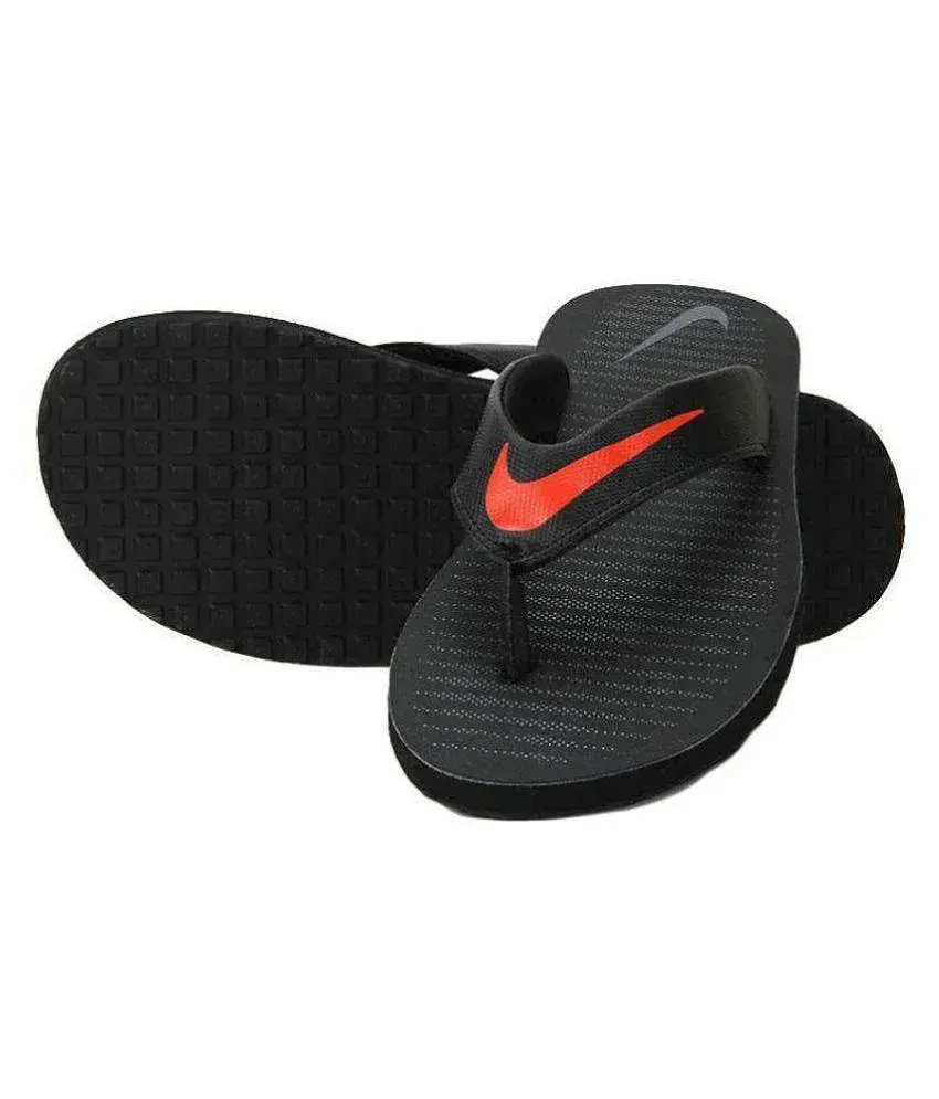 nike. Red Daily Slippers