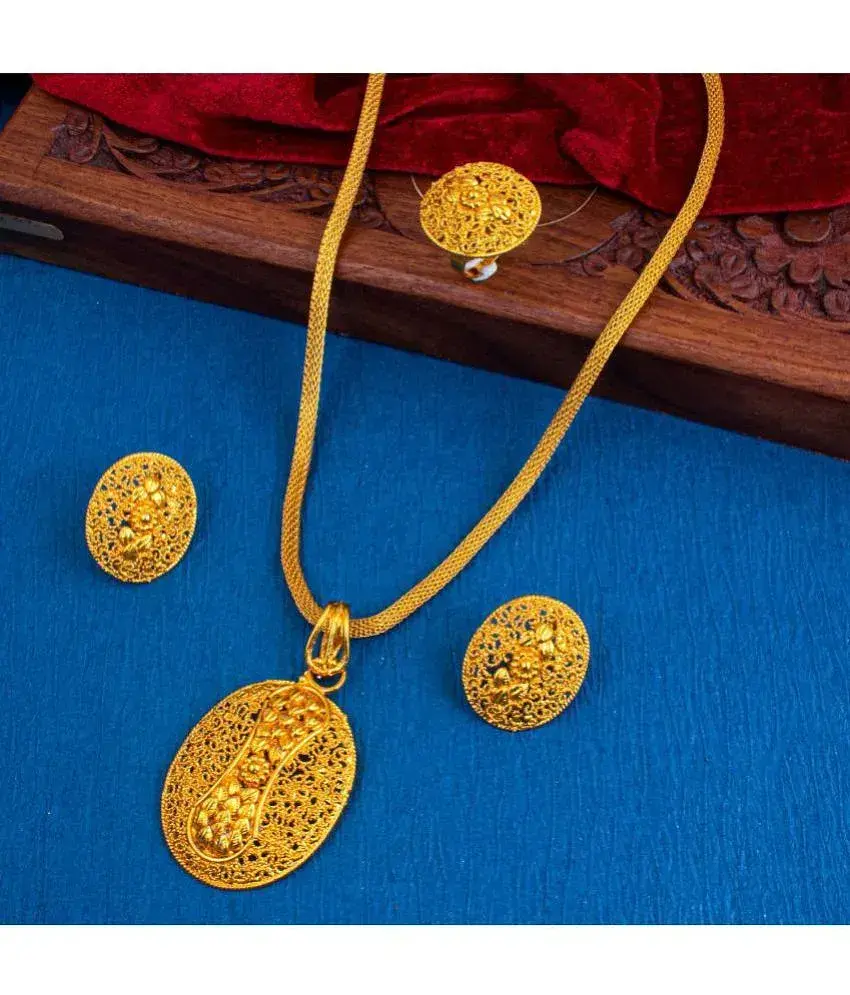 Sukkhi Gold Pendant set Pack of 1 Buy Sukkhi Gold Pendant set Pack of 1 Online in India on Snapdeal